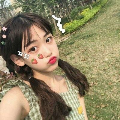 坡道上的红屋顶